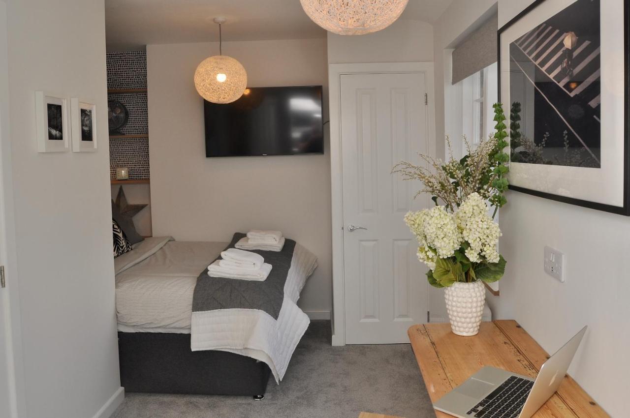 Bridge Street Apartments. Boutique Style Luxury, In The Heart Of Taunton. 外观 照片