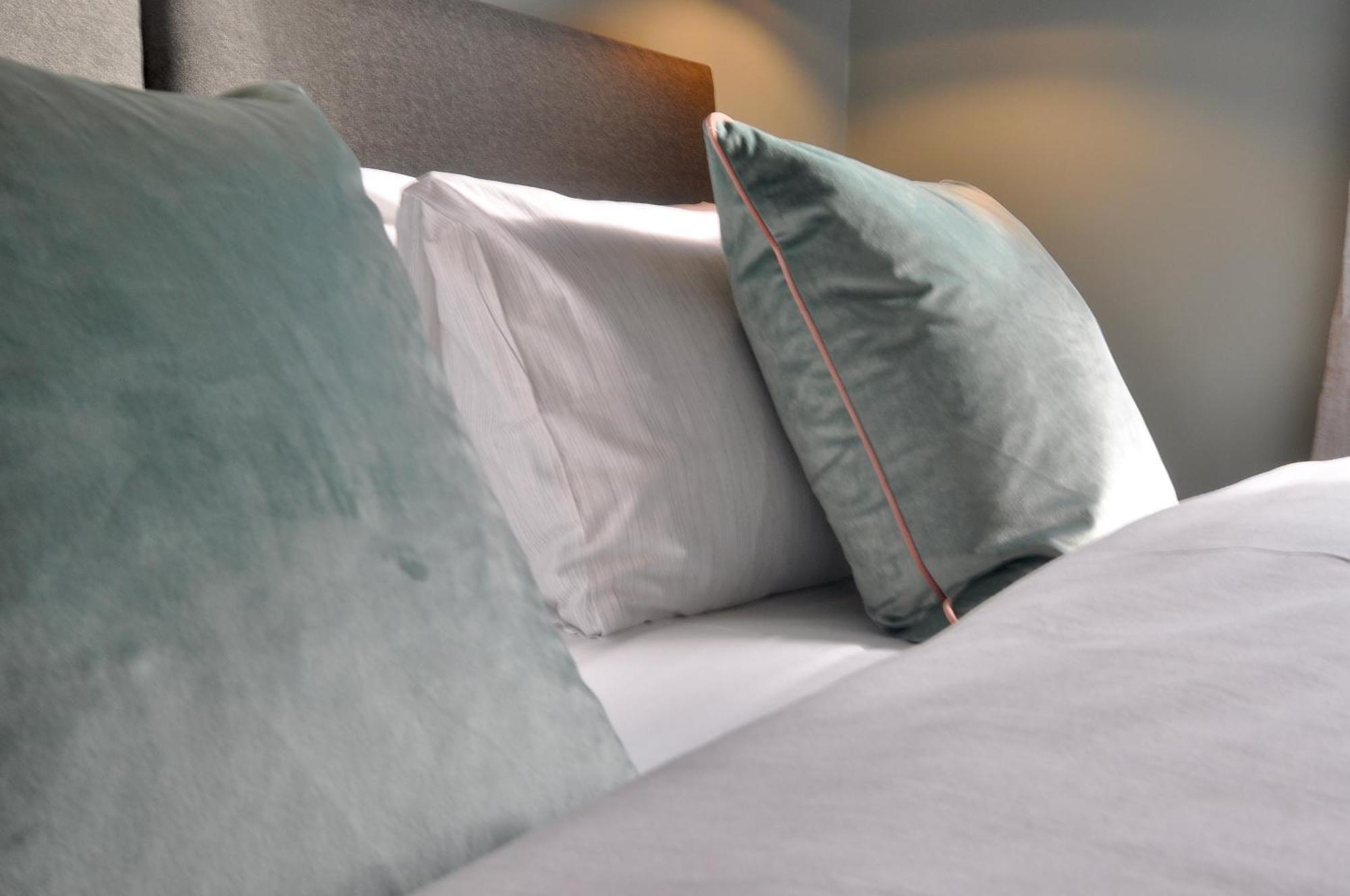 Bridge Street Apartments. Boutique Style Luxury, In The Heart Of Taunton. 客房 照片